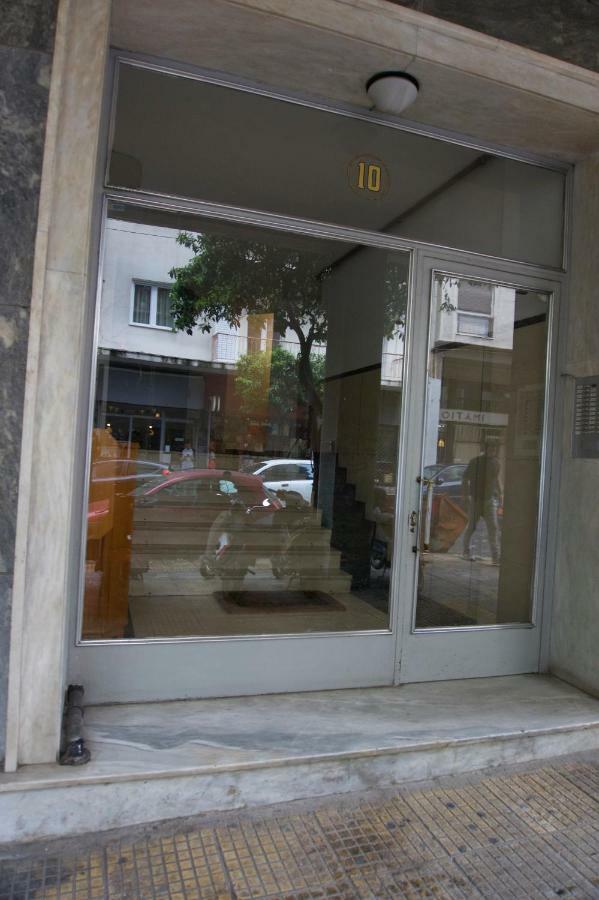 Classy Private Double Rooms In Apartment Next To Acropolis Афіни Екстер'єр фото